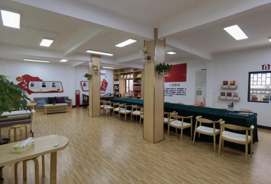 “奮斗韶華”黨建基地介紹2 “奮斗韶華”黨建基地介紹2